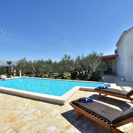 Villa Mar 2